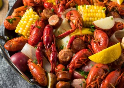 Don’t miss the Low Country Boil and Auction this Weekend
