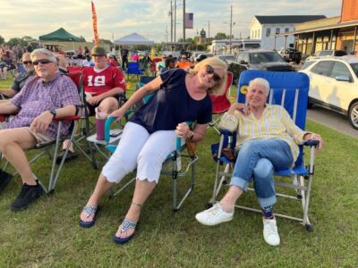 A perfect start to the Summer Creekwalk Concert Series