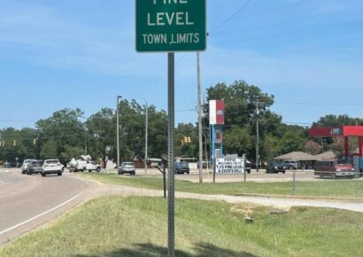 Town of Pine Level receives official town limit signs