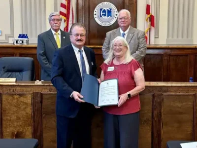 County Commission Recognizes Extension Week