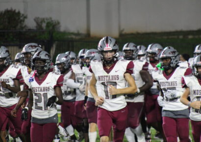 Mustangs Defeat Park Crossing for Region Win  
