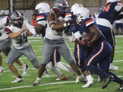 SEHS Mustangs Fall 22-20 in Thriller at Cramton Bowl