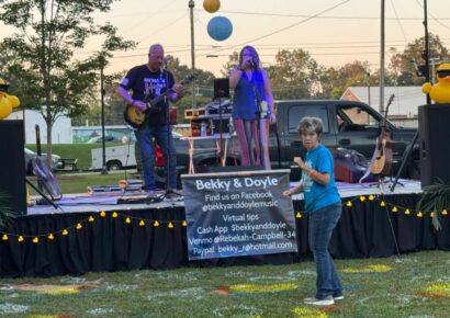 Bekky and Doyle get ‘Funky’ at Tunes on the Green Thursday