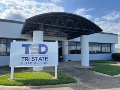 A big company brings a hometown feel, Tri-State Distributors in Wetumpka hosts grand opening  