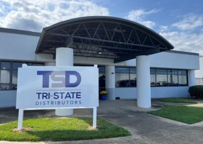 A big company brings a hometown feel, Tri-State Distributors in Wetumpka hosts grand opening  
