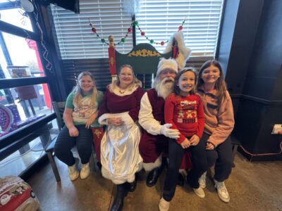 Front Porch Grill Hosts 9th Annual Breakfast with Santa and the Grinch