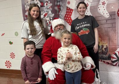 HIPPY Christmas Party offers Crafts, Storytime and Santa