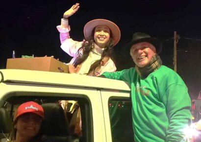 “Stars fell on Prattville” theme brings holiday magic to life at annual parade