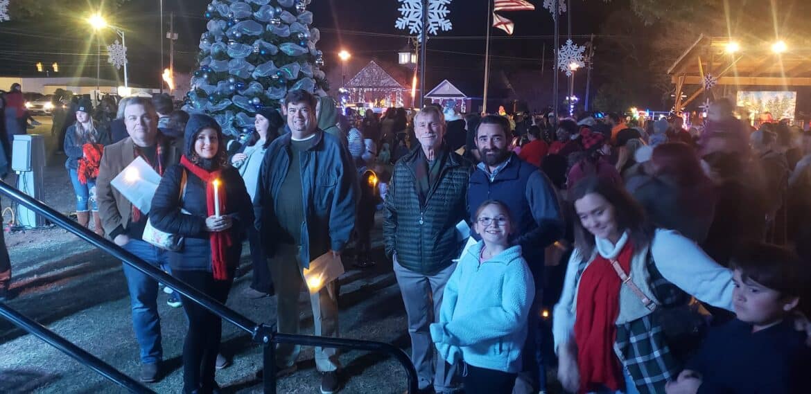 Photos With The Flick Of A Switch, Millbrook Christmas Shines Bright