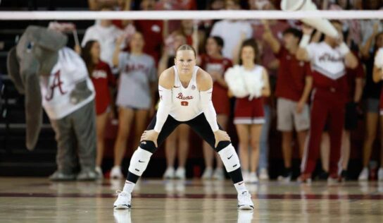 Edgewood Graduate Lindsey Brown Has Successful Freshman Season for University of Alabama Volleyball