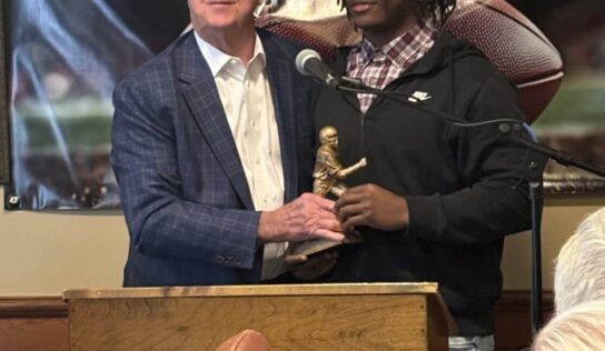 SEHS’ Arthur McQueen Wins River Region Quarterback Club’s Player of the Year