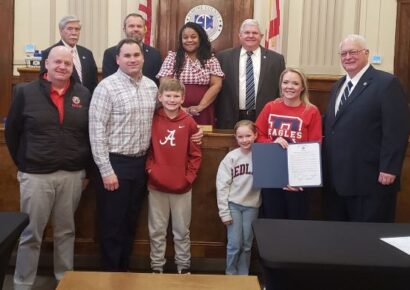 Elmore Commission honors Redland Middle School Nurse, Coach for working to save student Colton Cramer