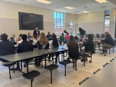 Parent Advisory Committee tours Elmore County Schools with Supt. Dennis