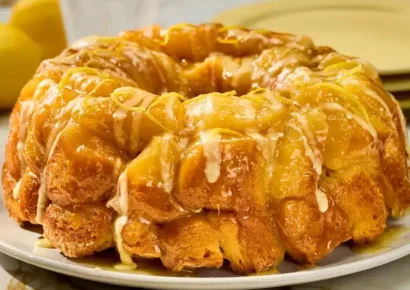 Ooey-Gooey Lemon Monkey Bread