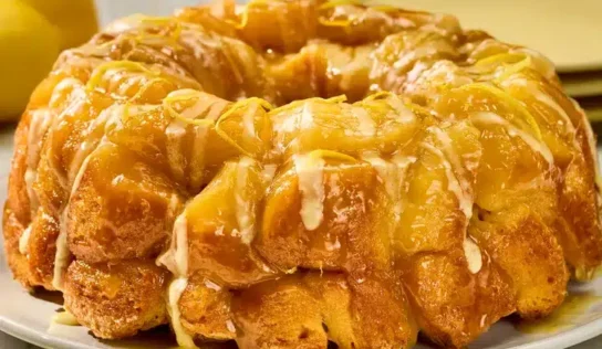 Ooey-Gooey Lemon Monkey Bread
