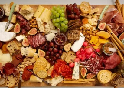 How To Build a Perfect Charcuterie Board