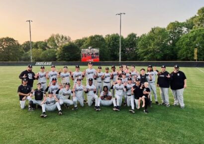 Stanhope Elmore Baseball Wins Area Championship