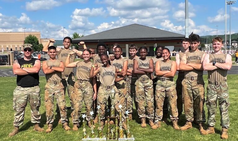 SEHS' Raiders Team Wins Overall Winner, Other Awards At Grissom
