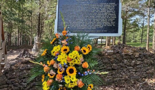 OAHS places marker at Robinson-DeJarnette Cemetery; oldest known grave in county is located here