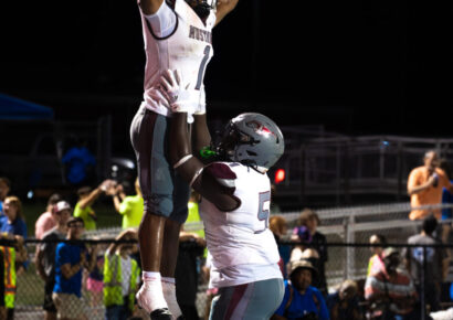 Barnes rushes for 4 touchdowns as Stanhope Elmore opens season with win at Marbury