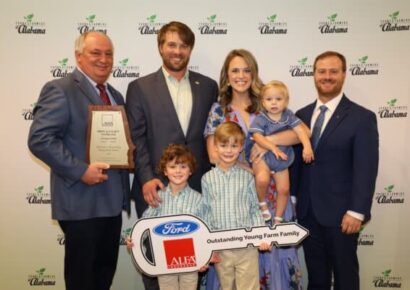 Autaugaville farmers claim victories in Chattanooga, make cover of Neighbors Magazine