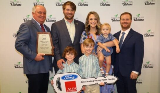 Autaugaville farmers claim victories in Chattanooga, make cover of Neighbors Magazine