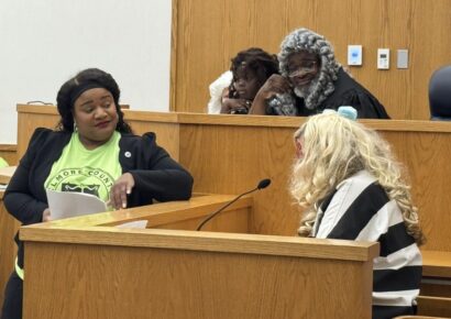 Elmore County second-graders explore justice system during annual Law Day event