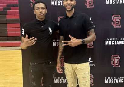 Professional Basketball Player Xavier Moon is Featured Speaker at SEHS Basketball Banquet  