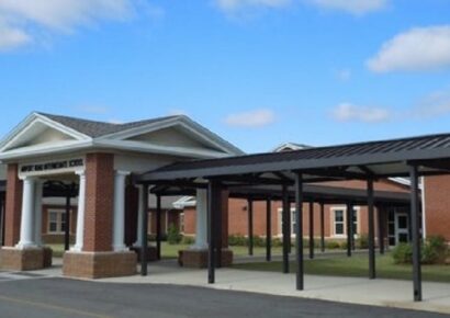 Airport Road Intermediate School launches food pantry to support local families