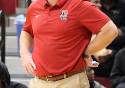 Stanhope Elmore Basketball Coach Austin Moncus wins 100th career game