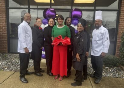 Prattville Chamber cuts ribbon at Ann’s Back in the Day Café