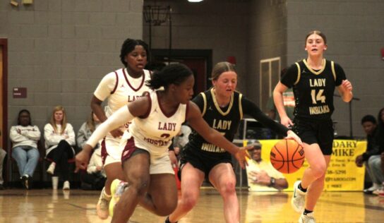 Newton hits 8 three pointers as Lady Mustangs beat Wetumpka