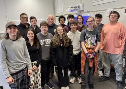 ALEA agents speak to Elmore County High students during Workforce Wednesday