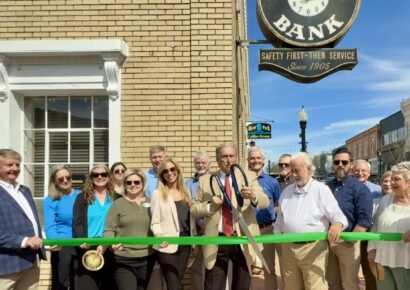 116-year-old downtown Wetumpka clock restored and back in operation