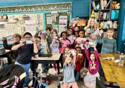 21 second graders turn Wetumpka Mardi Gras into kindness movement
