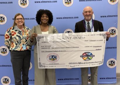 Elmore County Public Schools receive $58,200 in grants for math support, mentoring