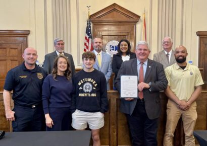 Elmore County Commission honors Wetumpka wrestler Kolby Smith as AHSAA Class 6A state champion