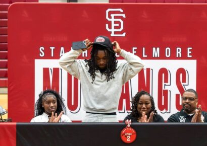 Stanhope Elmore football’s Jay Stone signs with Jacksonville State