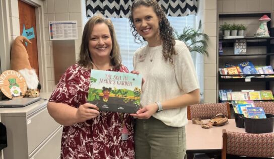 Autauga County Young Farmers donate agricultural literacy books to local schools, library