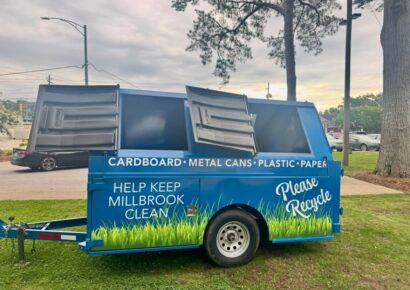 Mobile recycling trailer helps bring service into the community