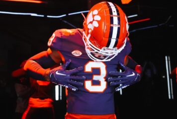 Prattville Football’s Jayden Aparicio-Bailey commits to Clemson